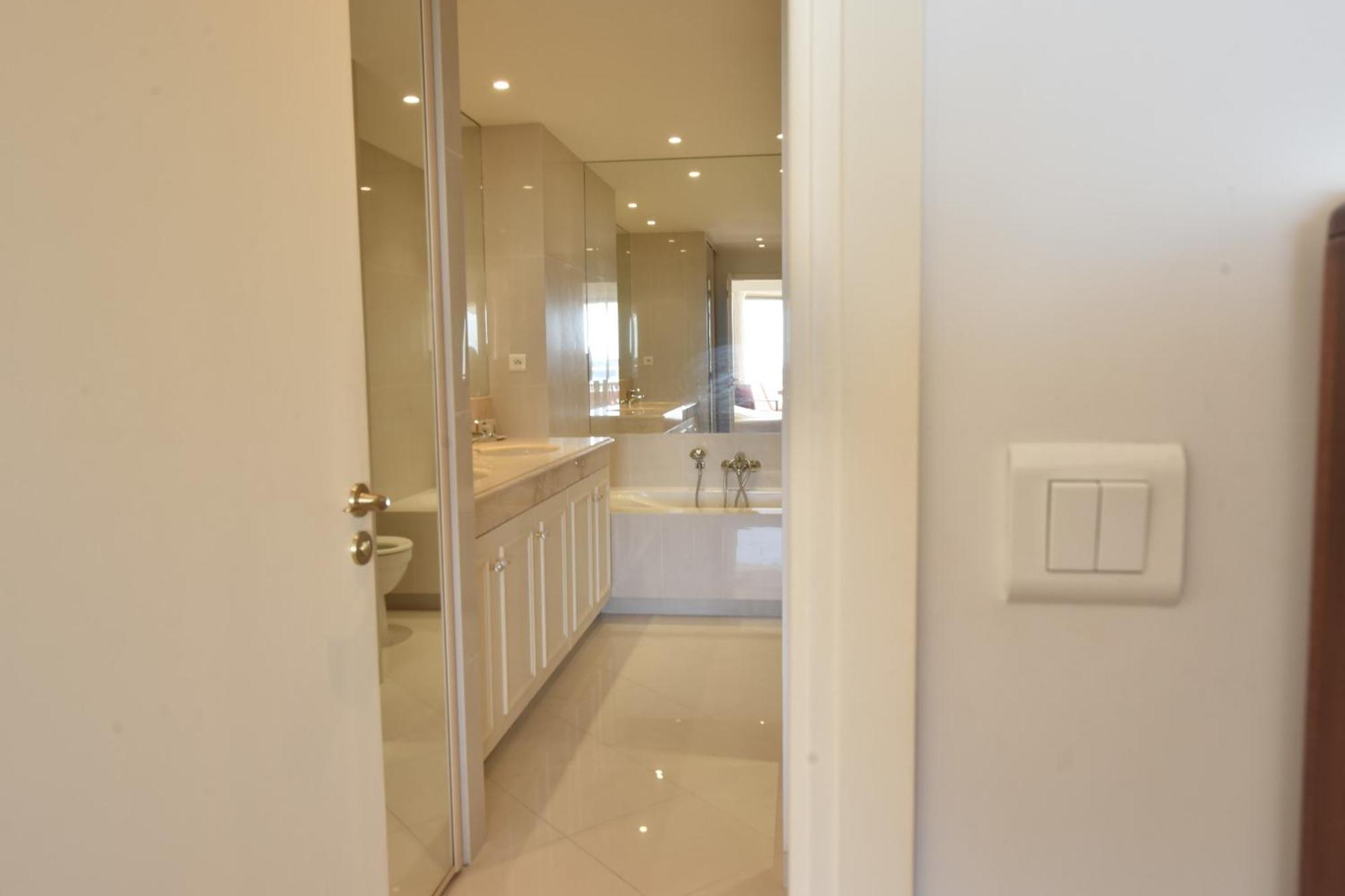 Close To Downtown Cannes Swimming Pool And Sea View מראה חיצוני תמונה