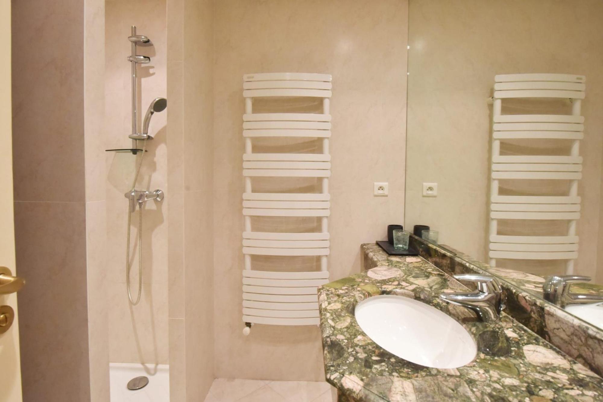 Close To Downtown Cannes Swimming Pool And Sea View מראה חיצוני תמונה